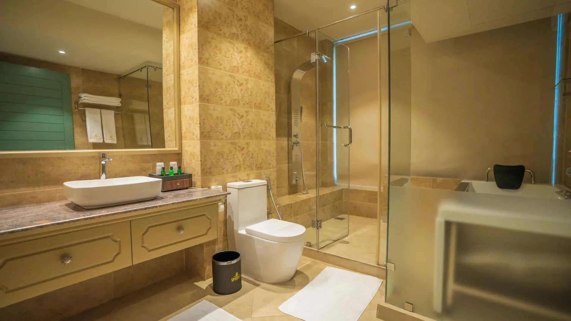 Grandeeza Hotel By Galison Negombo